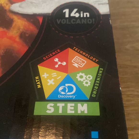 Discovery glowing volcano - Picture 8 of 8